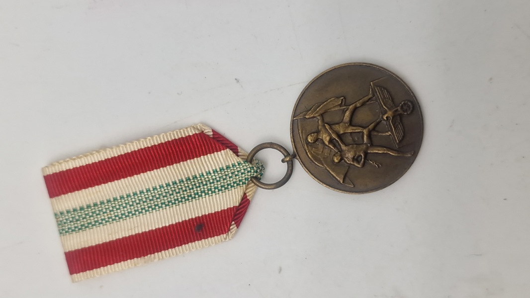 Medaille zur Erinnerung an die Heimkehr des Memellandes, original???