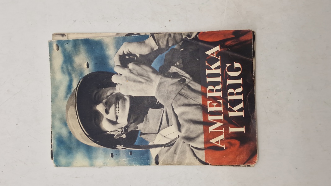 Originalt hæfte “Amerika i krig” 