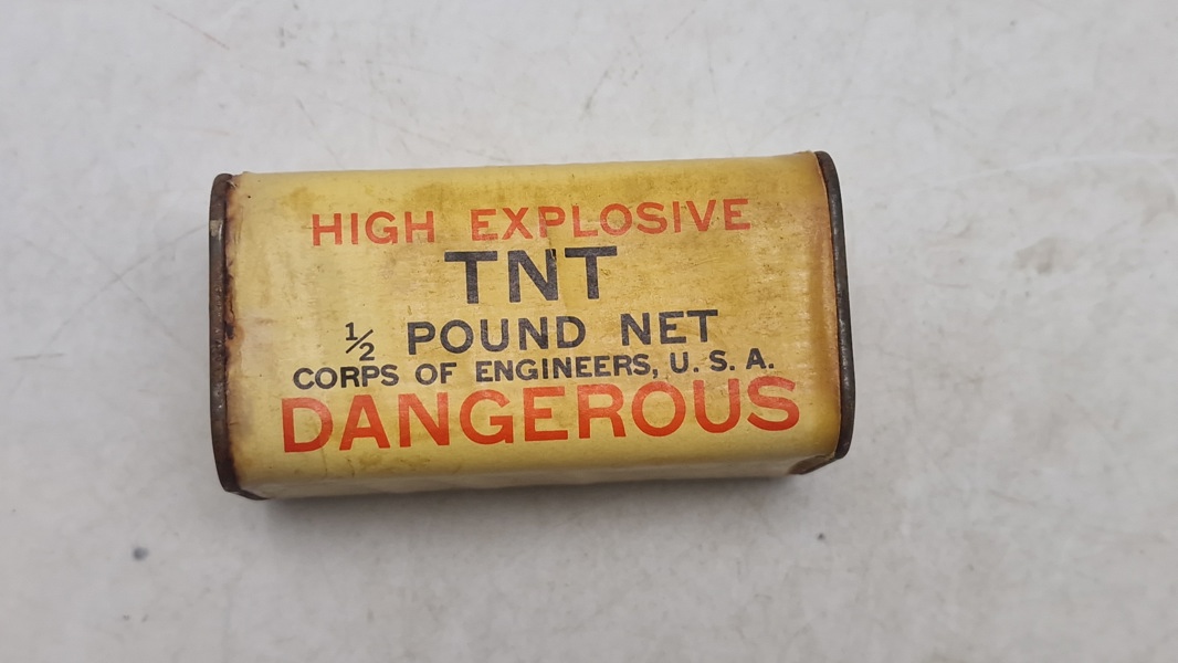 Ekstremt sjælden originalt TNT blok fra ww2. Deaktiveret