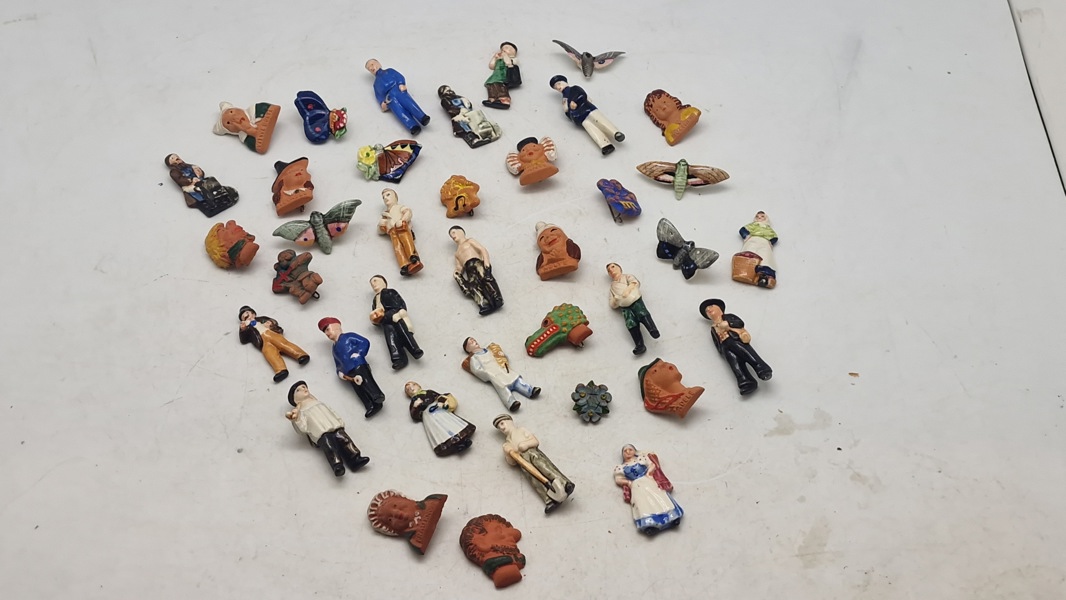 Originale WHW mærker, ww2