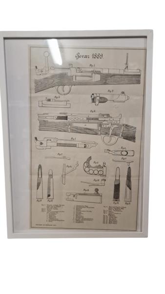 Indrammet våbenplakat med gevær 89 