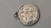 Sølv jubilæums mønt som halssmykke 