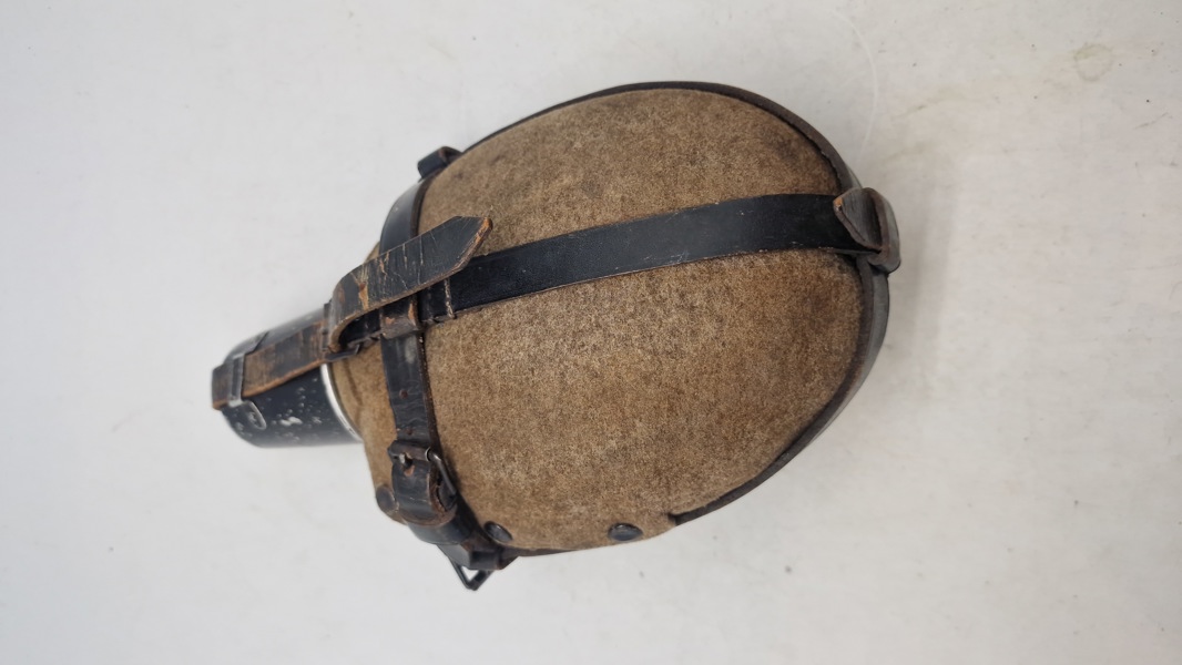 Tysk feltflaske med krus 2.VK Bjergjæger/Sanitet