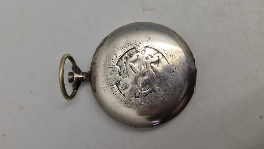 Originalt lommeur fra sønderjyske fond, givet i konfirmationsgave til børn af faldne soldater under ww1