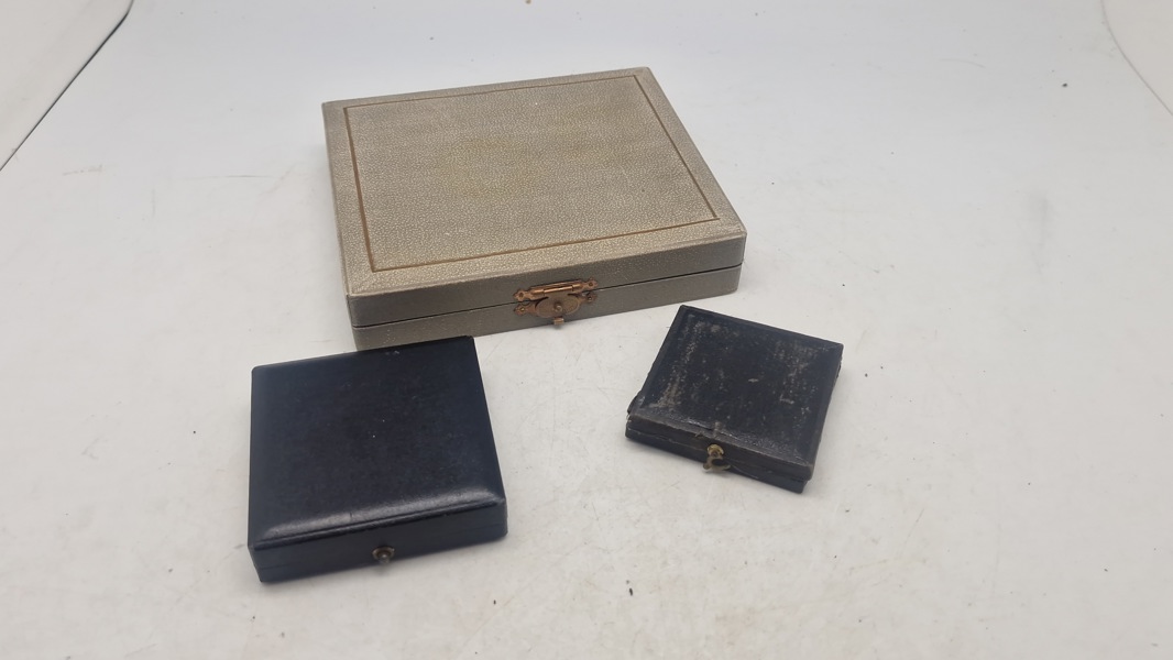 Samling juveler/bestik bokse