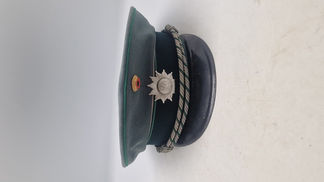 Original vesttysk politi kasket 