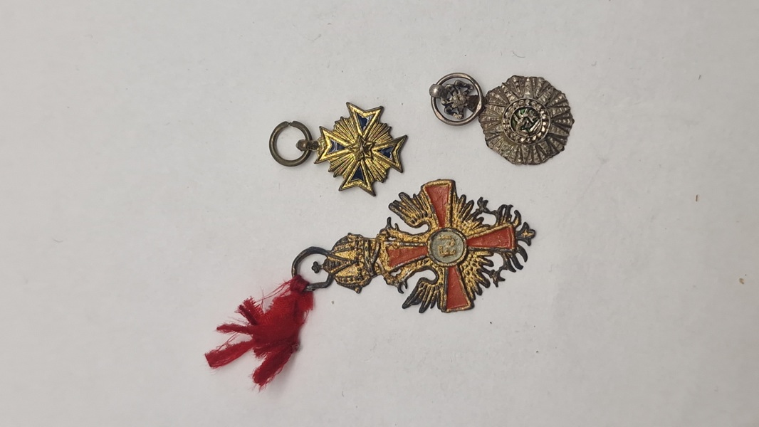 Samling originale miniature medaljer 