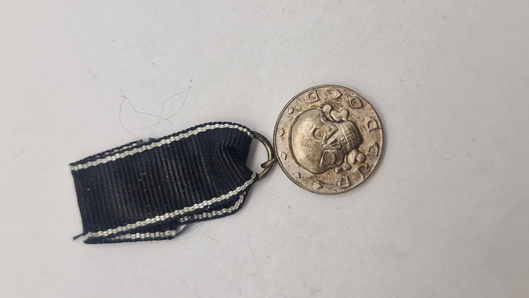 Original miniature medalje fra Jern Divisionen (Iron Division) fra 1919