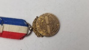 Original Honour medal for courage and devotion