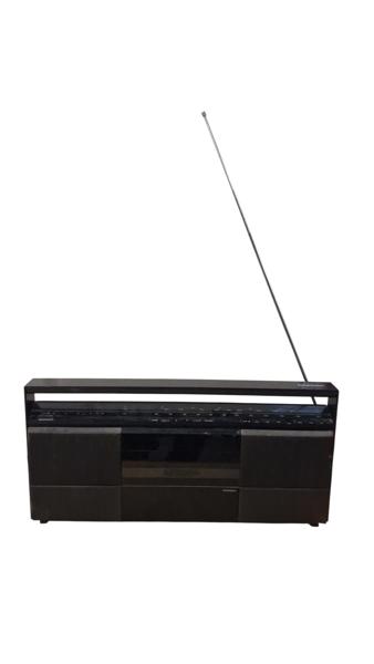 B&O Beo-10 radio