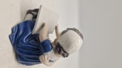Bing & Grøndahl (B&G) porcelænsfigur kaldet "Læsende børn"
