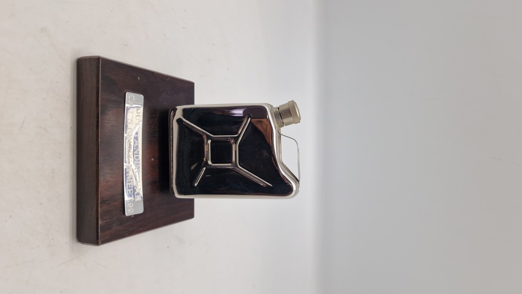 Miniature Jerrycan givet som præmie 