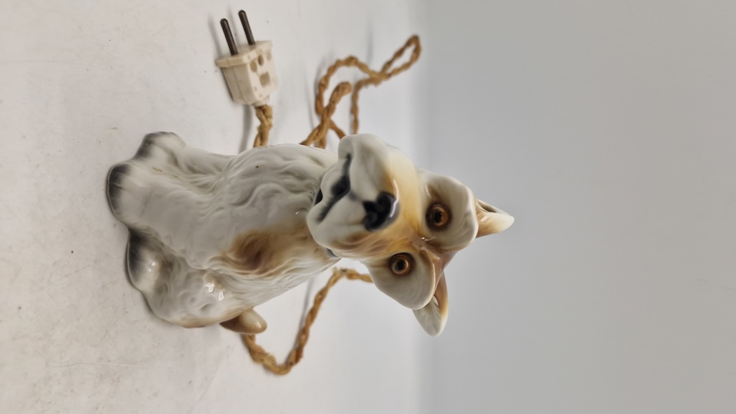 Porcelæns hund (Ozon lampe)