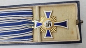 Mutterkreuz 1.kl W.Deumer. Original 