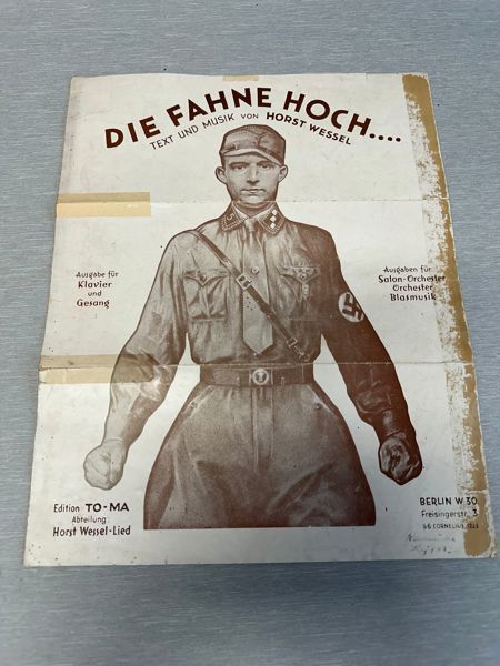 Original Die Fahne Hoch sang med noder 