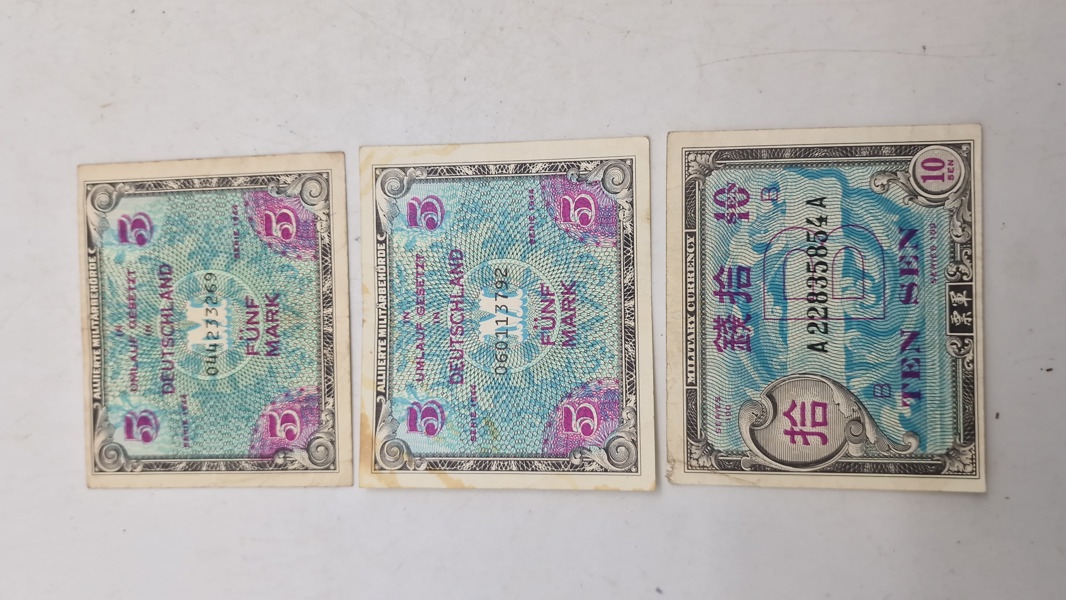 Samling militære pengesedler. Originale