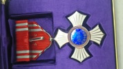 Japanese Red Cross Society Golden Order of Merit Medal. Original med æske