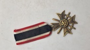 Kriegsverdienstkreuz 2. Klasse mit Schwertern. Original 