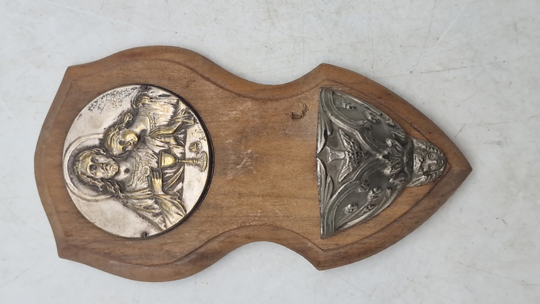 Religiøs  vievandskumme