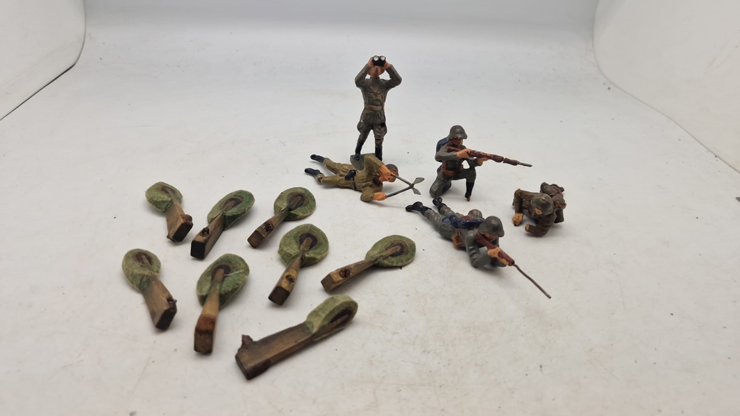 Samling tyske linoliumsfigurer, originale