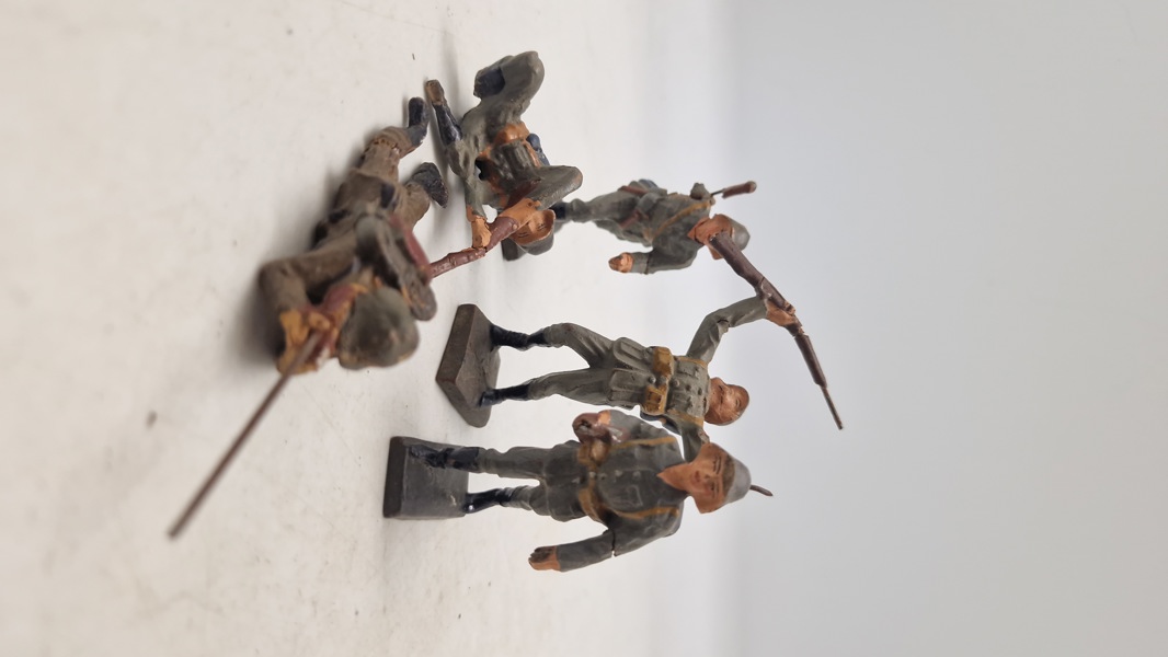 Samling tyske linoliumsfigurer, originale