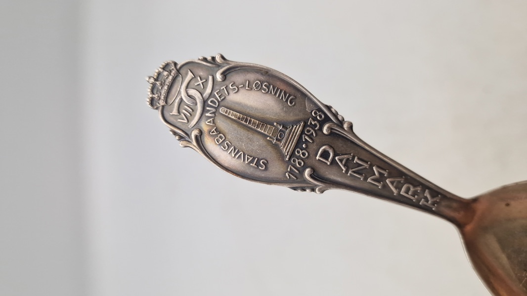 Dansk jubilæumsske, der fejrer stavnsbåndets løsning fra 1788 til 1938