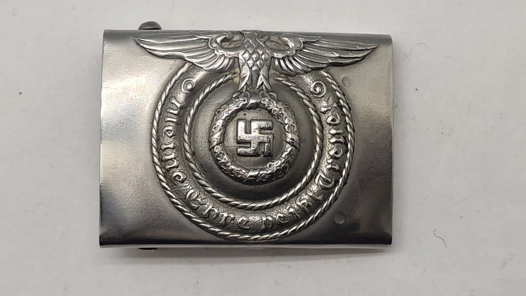 Waffen-SS bæltespænde, efterkrigs 