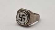 WW2 ring, efterkrigs 
