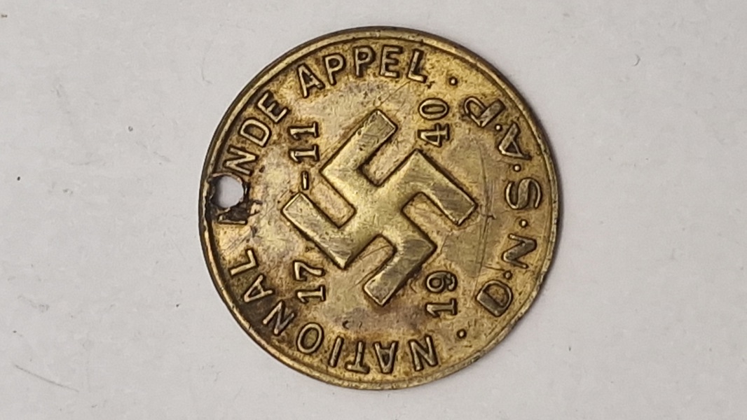  Dansk WW2 D.N.S.A.P, mindeappel 1940 omlavet til halssmykke, originalt 