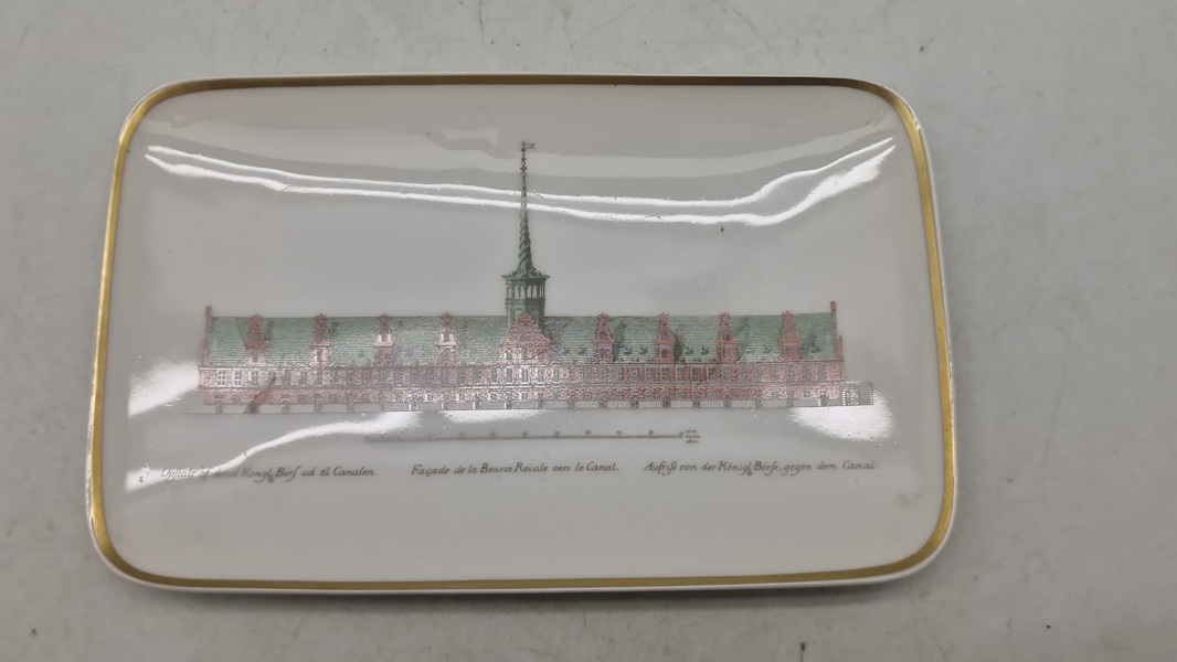 Royal Copenhagen fad med motiv af Børsen 