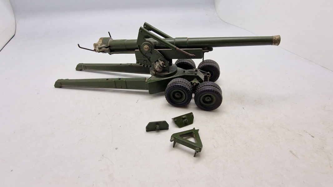 Legetøjskanon forstillende 155 mm “Long Tom” 