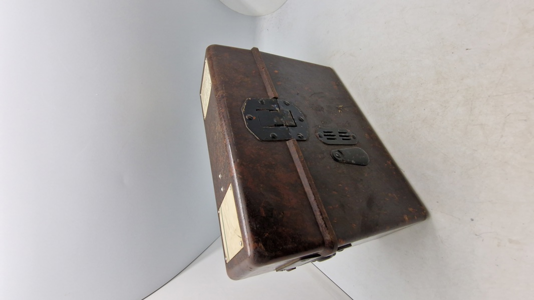 Tysk FF/33 felttelefon, original 