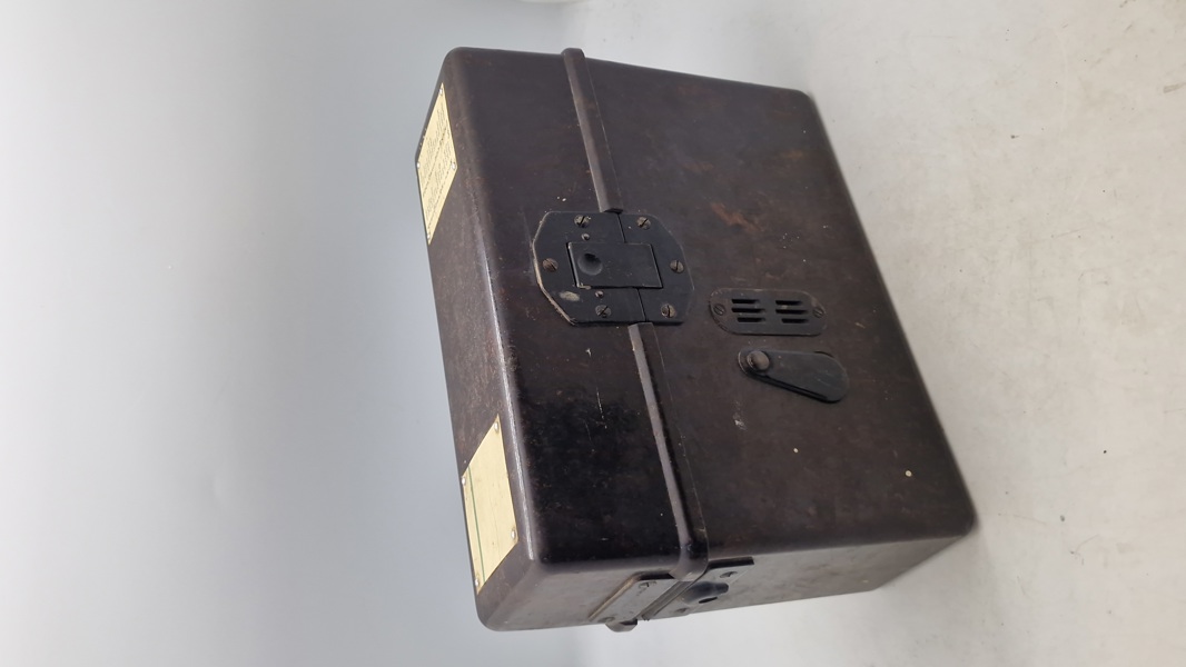 Tysk FF/33 felttelefon, original 