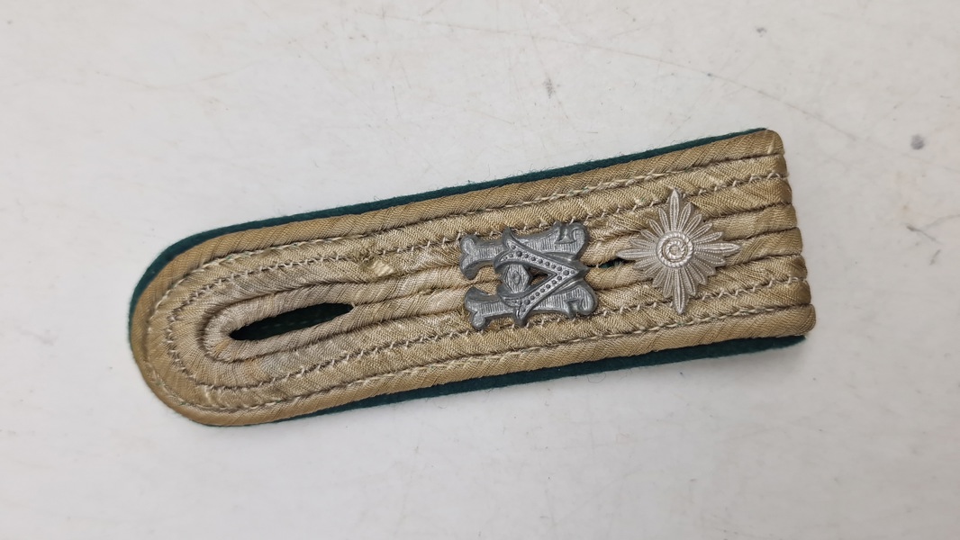 Heer-Wehrmachtsbeamte skulderstrop, original