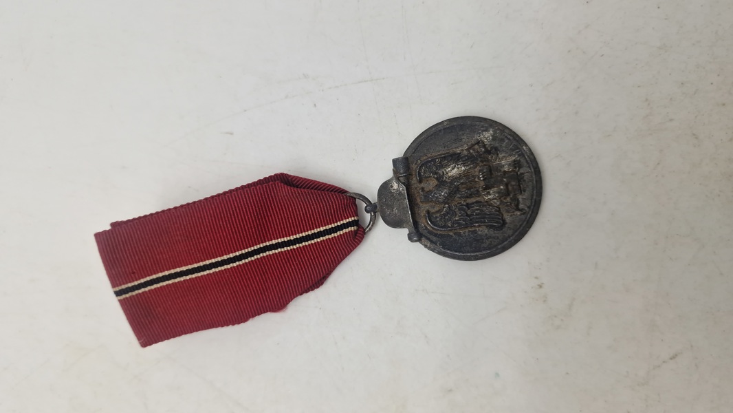 Medaille Winterschlacht im Osten 1941/42. Original