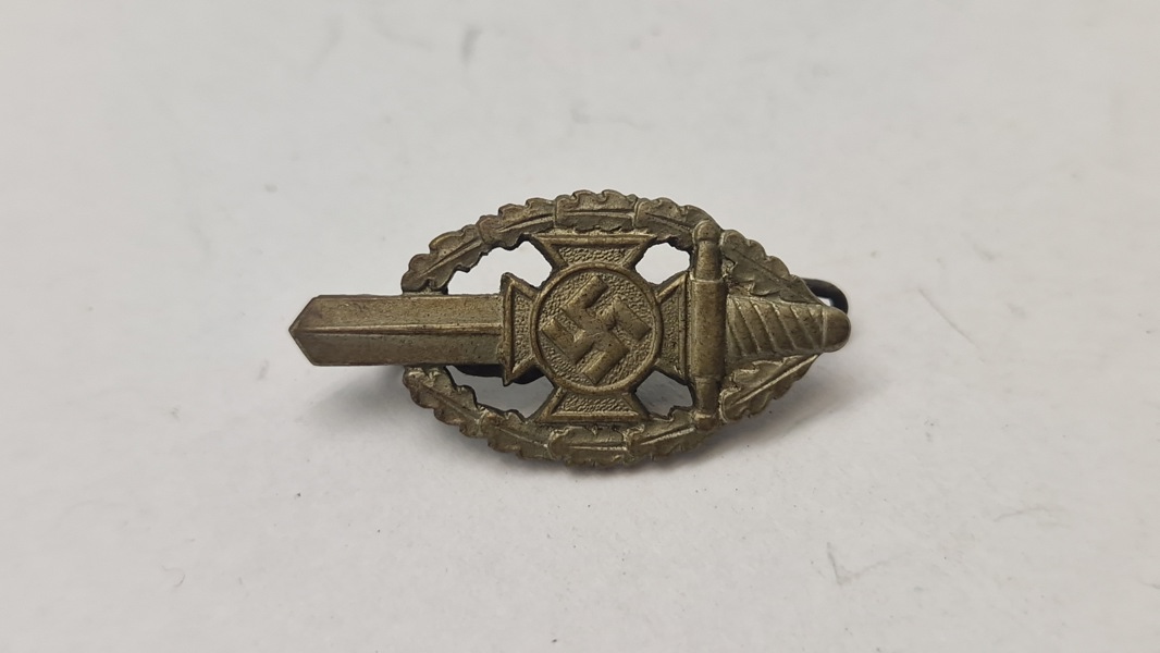 Medlemsmærke for Nationalsozialistische Kriegsopferversorgung (NSKOV). Original