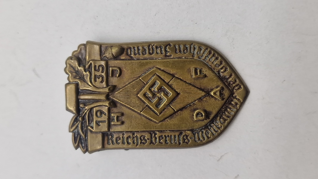 HJ/DAF Reichs-Berufs-Wettkampf 1935 Abzeichen. Original