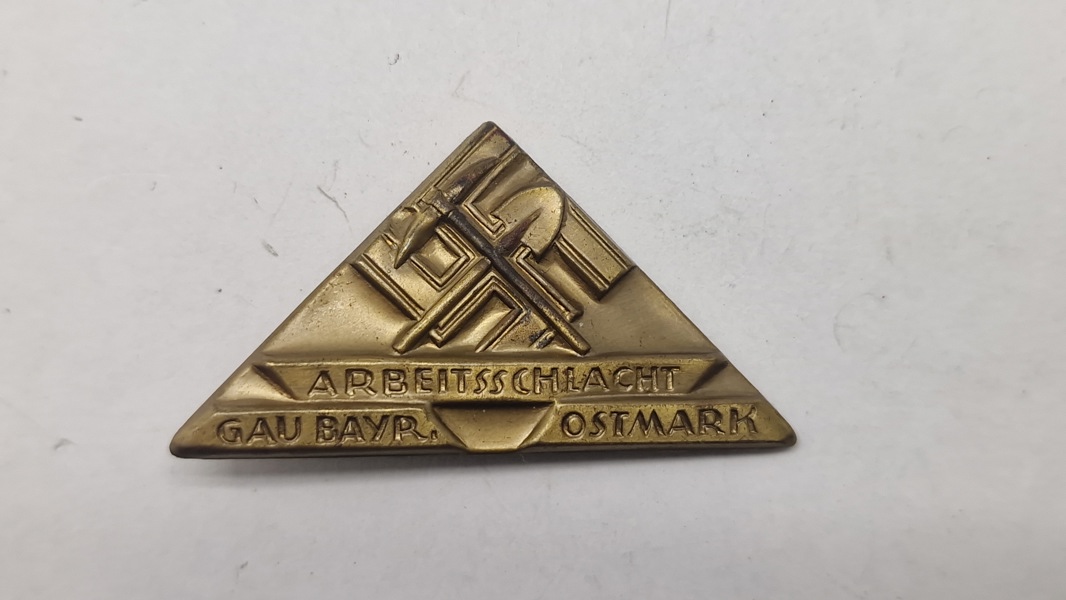 Arbeitsschlacht Gau Bayerische Ostmark" tinnie. Original