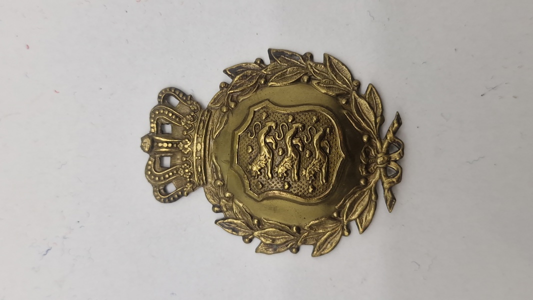 Dansk M/23 hjelmmærke. Originalt 