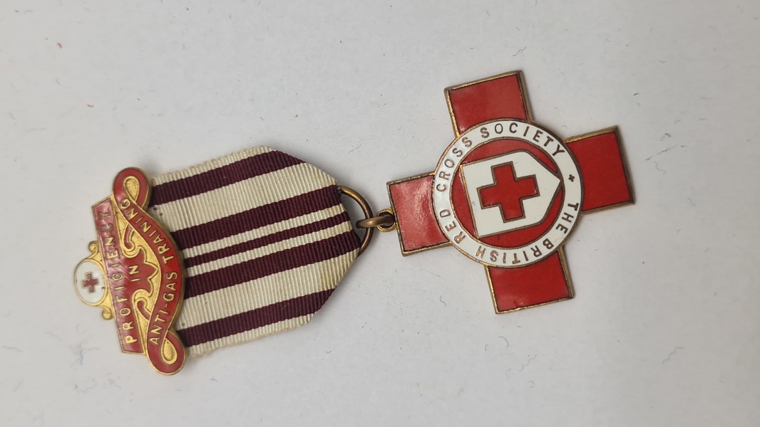 Brittisk Proficiency in Red Cross Nursing' medal. Original 