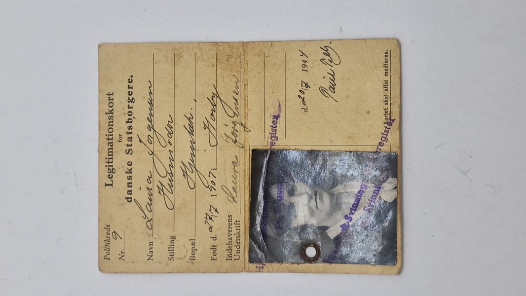 Legitimationskort, ww2. Original