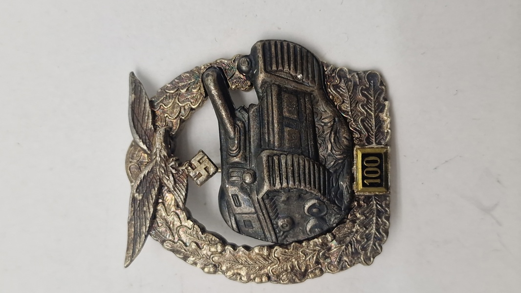 Luftwaffe panzer abzeichen. Efterkrigs 