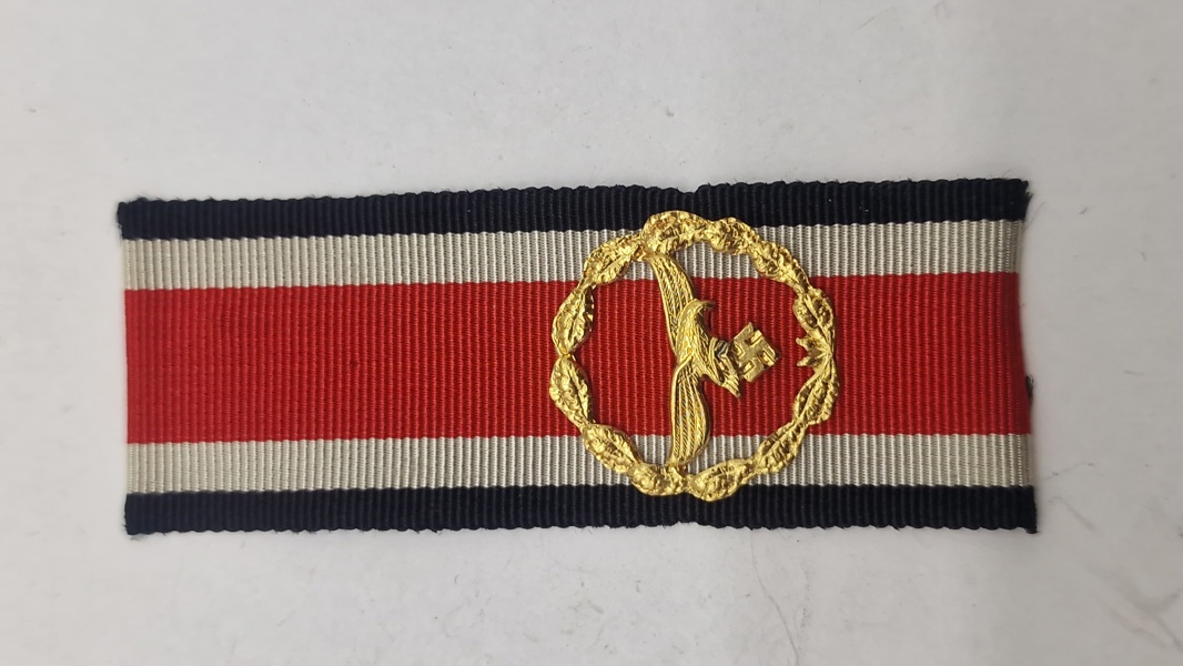 Luftwaffe ehrenblattspange. Efterkrigs