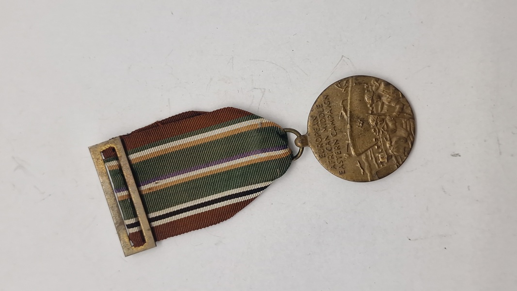 amerikansk European-African-Middle Eastern Campaign Medal. Original