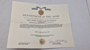 Amerikansk Army Achievement Medal med papir. Original 