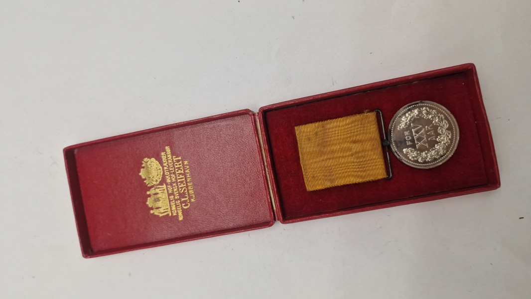 Dansk Brandvæsens Medalje for 25 års tjeneste. Original 