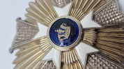 bryststjerne fra den belgiske Kroneorden (Ordre de la Couronne).  Original