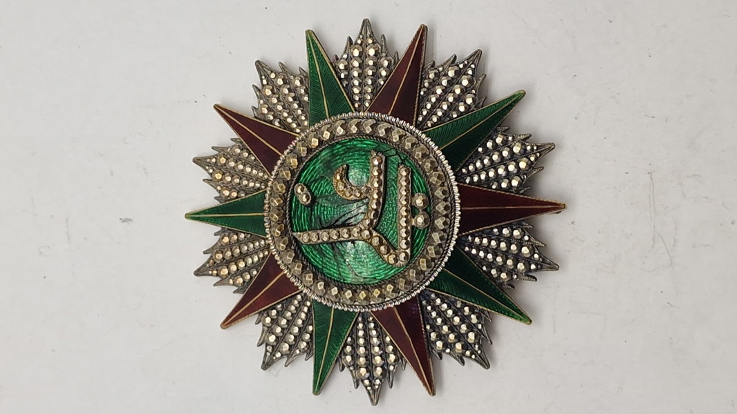 Tunesisk “Nichan Iftikhar" (Æresordenen). Original 