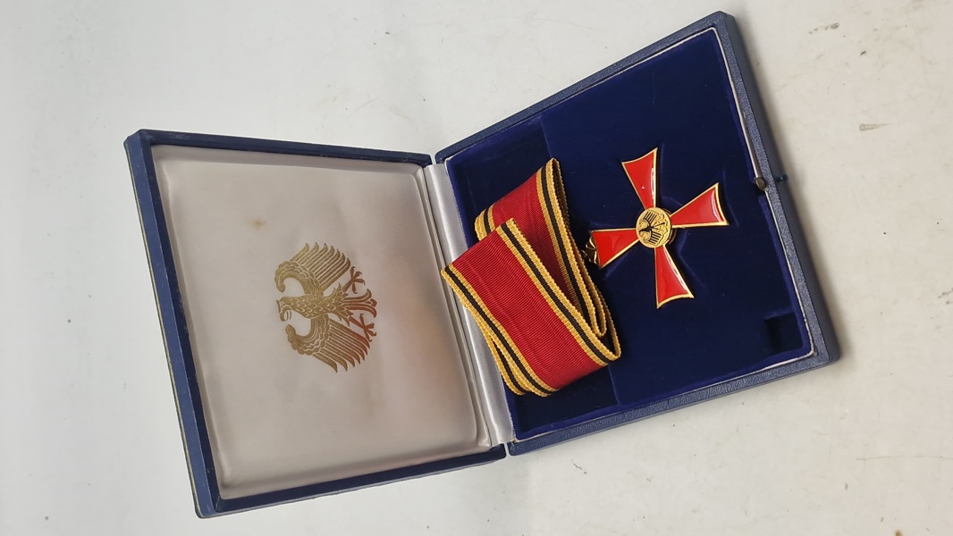 Verdienstorden der Bundesrepublik Deutschland (Forbundsrepublikken Tysklands Fortjenstorden). Original 