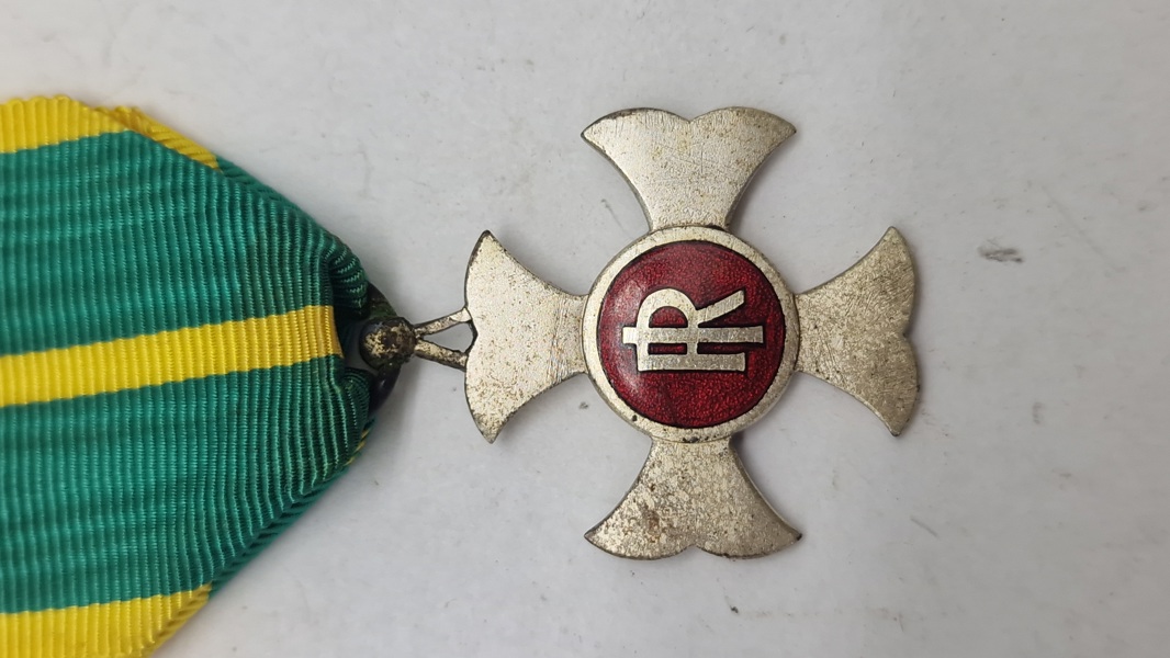 cross to merit of service in the Guardia di Finanza. Original 
